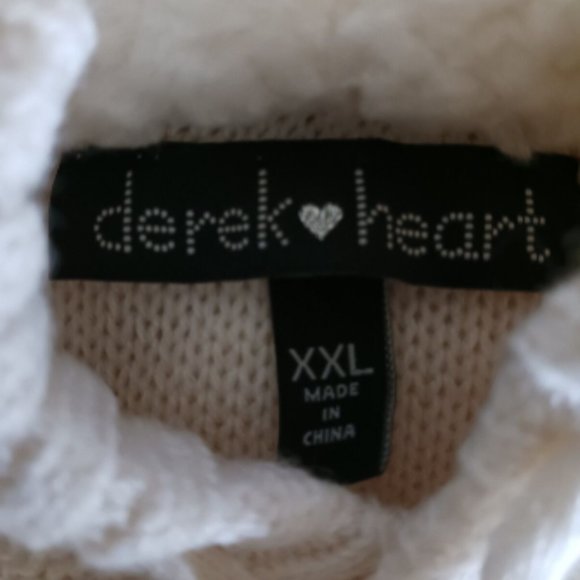 Derek Heart womens size 2XL Soft Sweater Knit Hoodie Pullover Multicolor Print - Picture 6 of 8